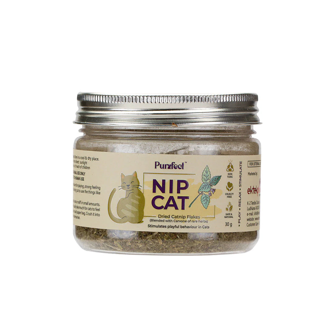 Purrfect Nip Cat Flakes 30g – a natural way to boost fun and activity!