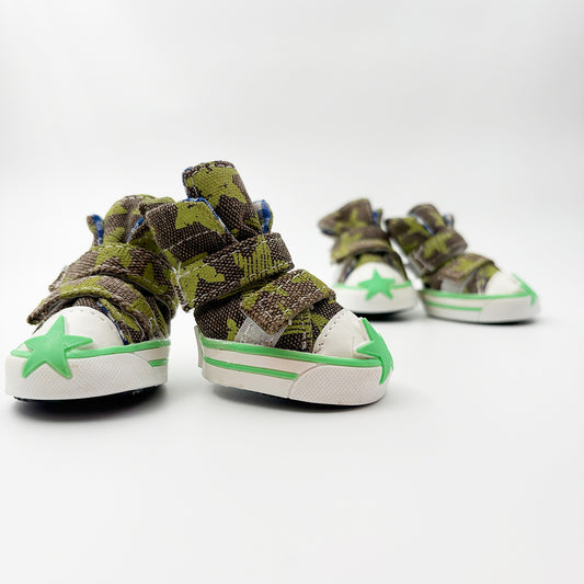 Star design non-slip dog shoes with Velcro closure – pack of 4 green color
