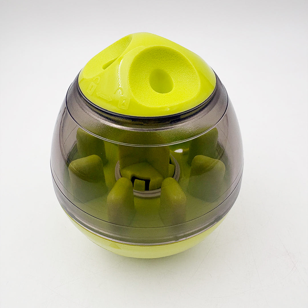 Dog & Cat Food Dispenser Toy feeder