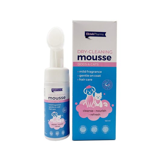Ek-Tek Pharma Dry Cleaning Mousse for pets, 150ml bottle, gentle waterless formula for dogs and cats.