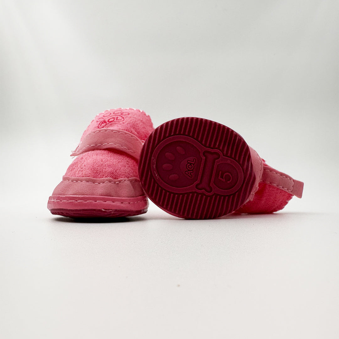 anti-slip-footwear-for-dogs-and-puppies