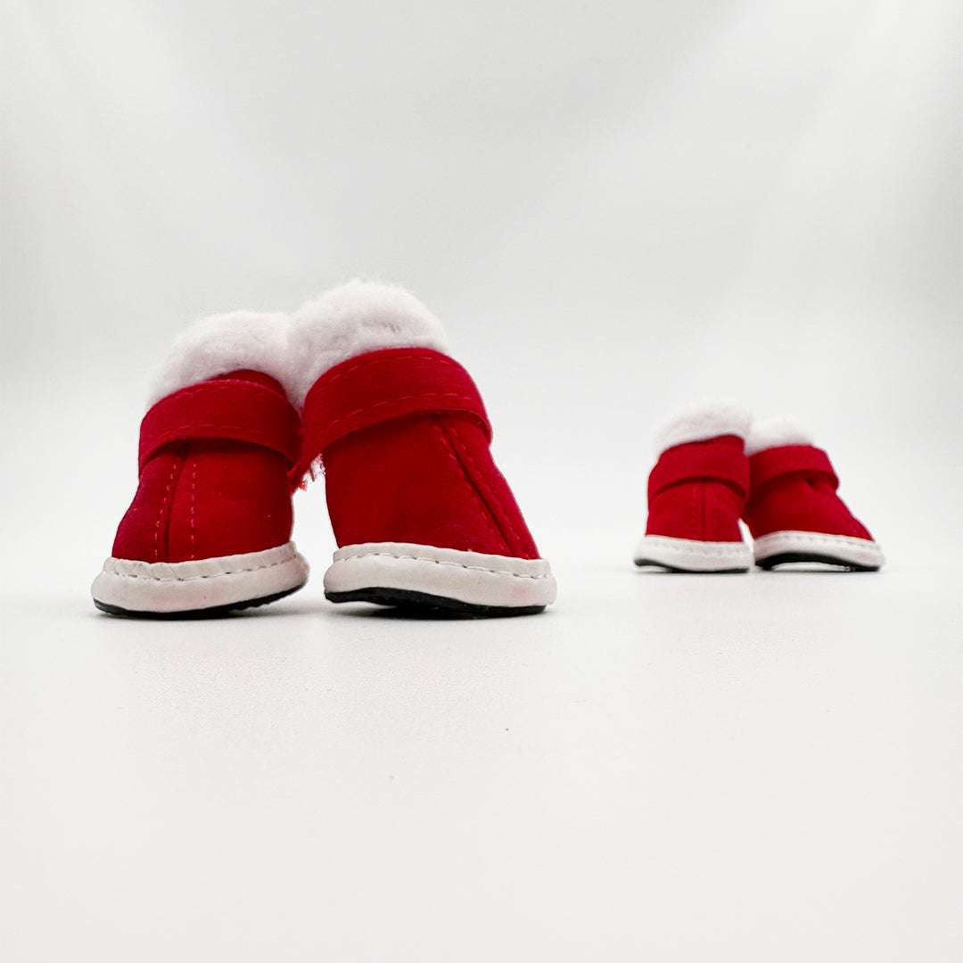christmas-shoes-boots-for-dogs-winter