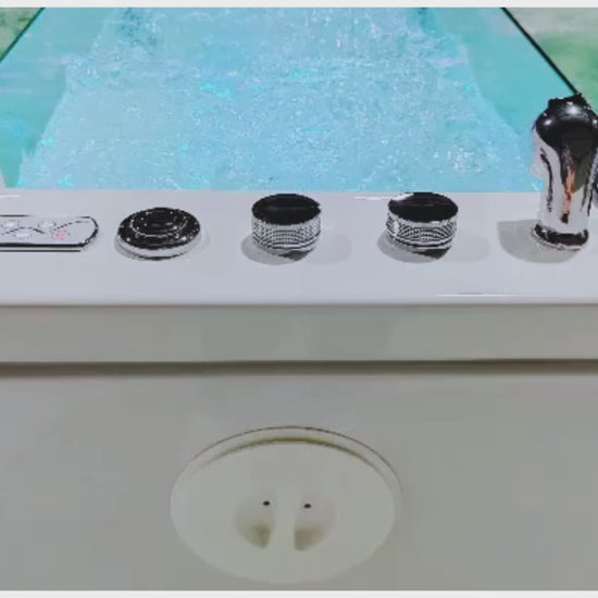 How grooming tub function with knobs